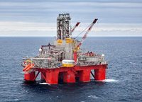 The Transocean Spitsbergen drilling rig - Kenneth Engelsvold/Statoil-2